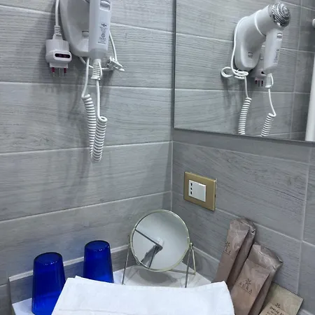 Sir Lyndon Prestige Linate Guest house Milan